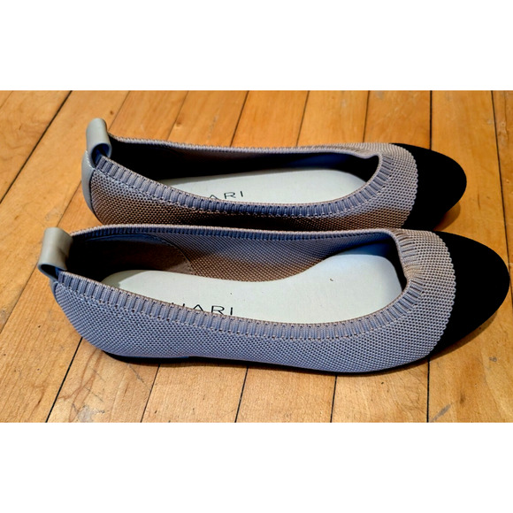 NEW Tahari Ballet Flats Naples Two Tone Tan & Black Size 6.5 - Picture 2 of 5